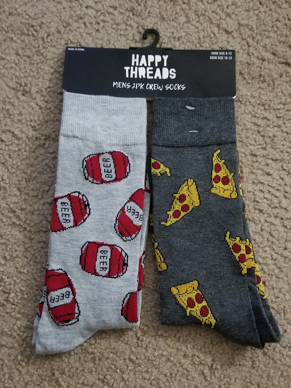 Happy Threads Men’s Crew Socks (2-Pack) – Pizza & Beer Theme